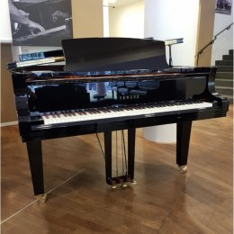 Yamaha C7X von 2021 in Black glossy