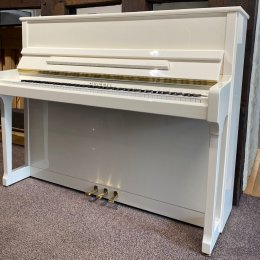 Schimmel Classic C 120 Tradition von 2021 in White glossy